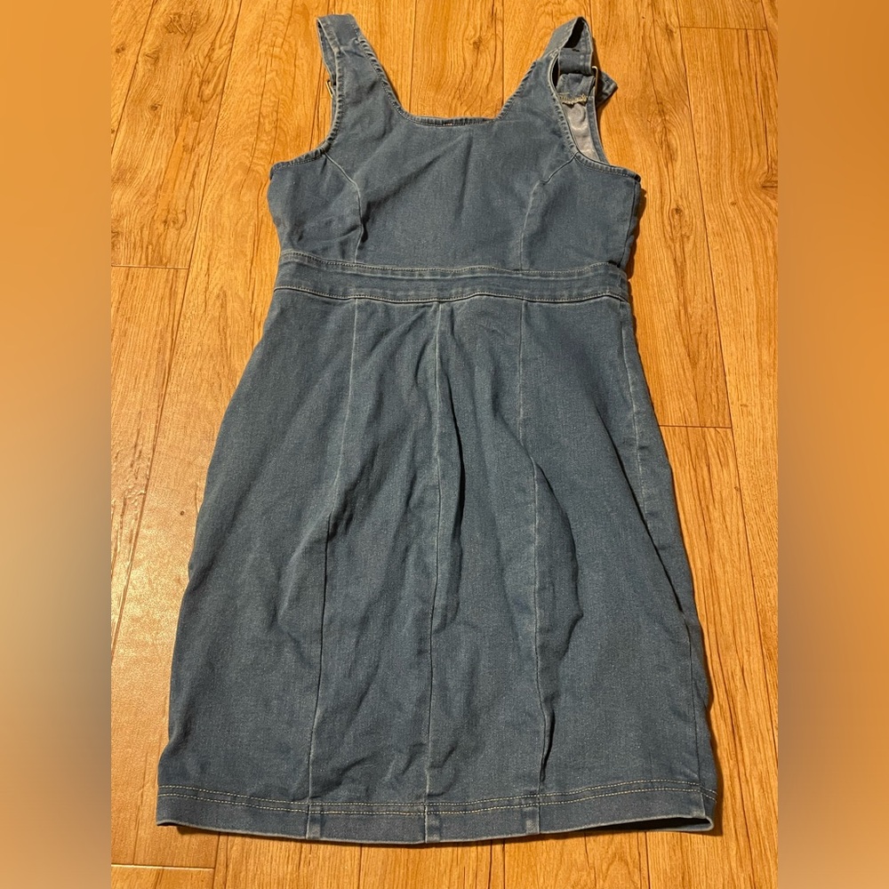 Haute Monde Jean Dress!